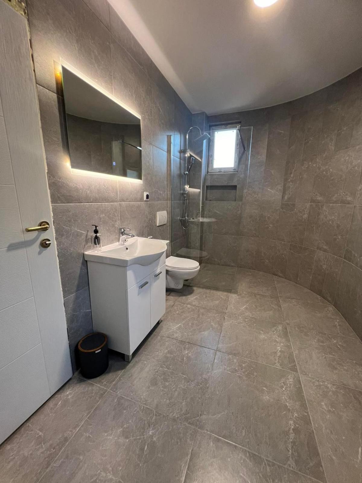 Old Town Hideaway Apartment Сараево Екстериор снимка