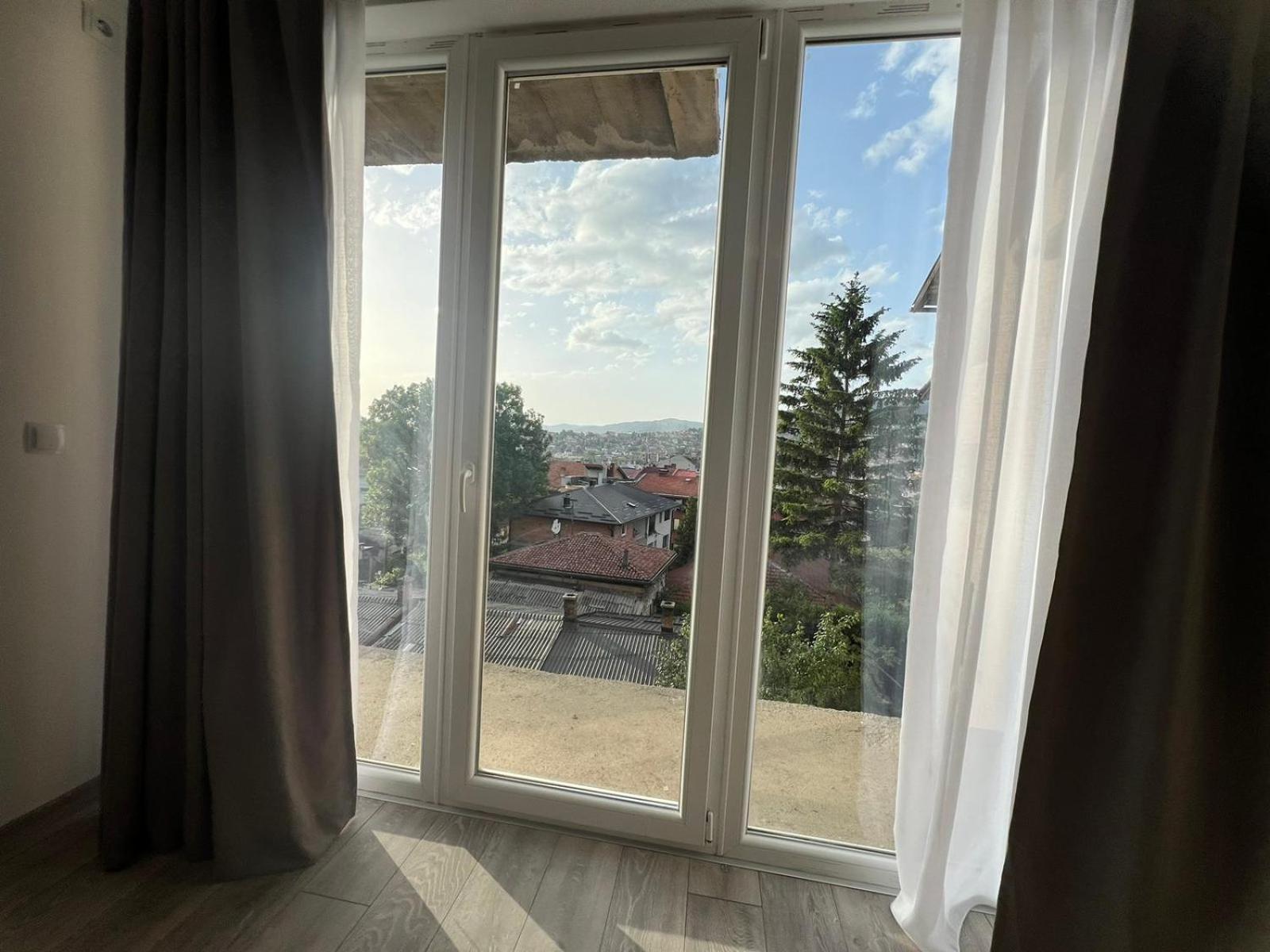 Old Town Hideaway Apartment Сараево Екстериор снимка